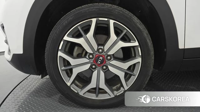 Kia Seltos id 4872610 из Кореи 32