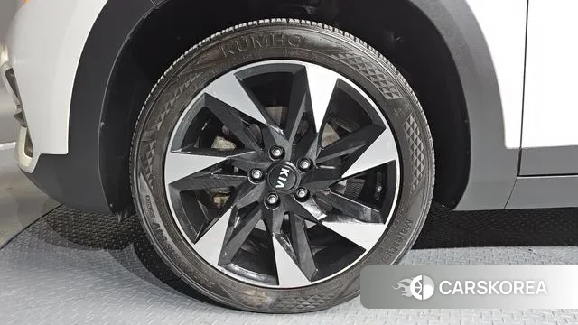 Kia Seltos id 3655970 из Кореи 15