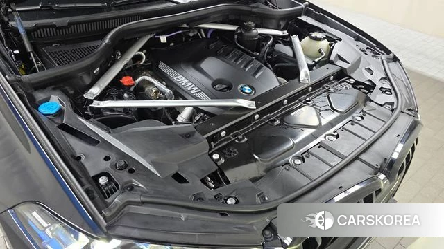 BMW X6 (G06) id 4570953 из Кореи 28