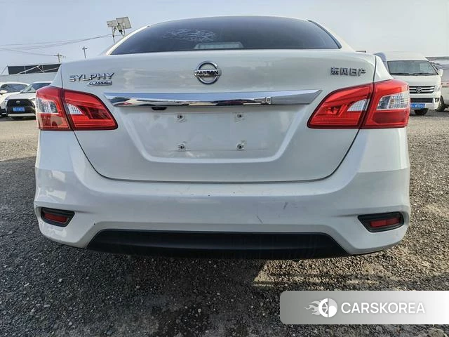 Nissan Xuan Yi 2022 Белый из Китая, фото 5