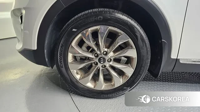 Kia The New Sorento id 3096262 из Кореи 15