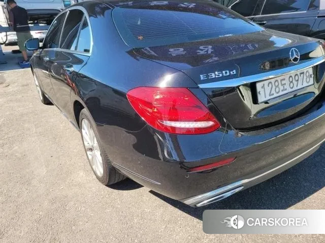 Mercedes-Benz E-Class W213 2019 Черный из Кореи, фото 5