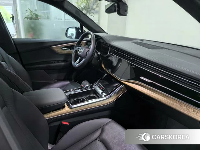 Audi Q7 id 4261400 из Китая 11