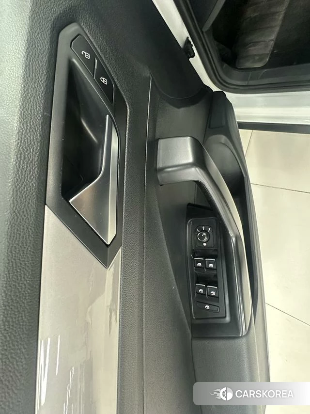 Volkswagen Exploring songs id 4387323 из Китая 17