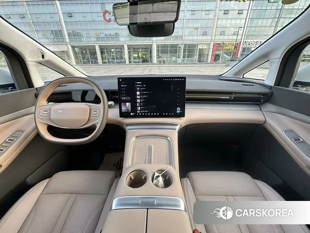 Xiaopeng Motors Xiaopeng X9 id 4199054 из Китая 7