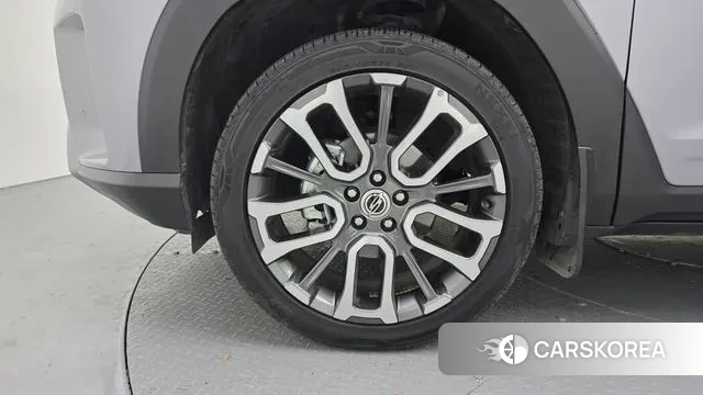 Ssangyong Torres id 3524165 из Кореи 15