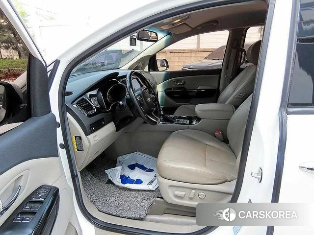 Kia The New Carnival id 4448042 из Кореи 15