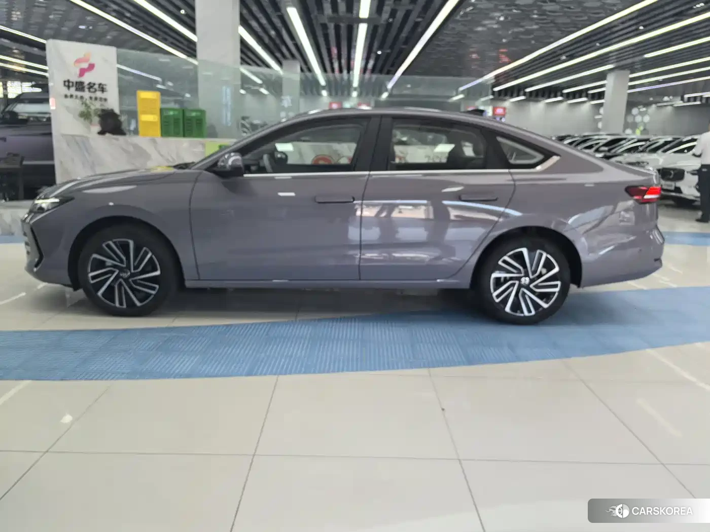Volkswagen Lavida id 4553655 из Китая 17