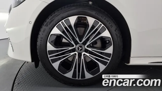 Mercedes-Benz E-Class W214 id 2733995 из Кореи 15