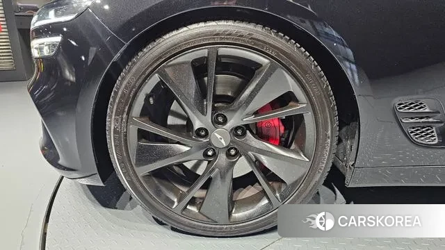 Genesis The New G70 id 3453660 из Кореи 15