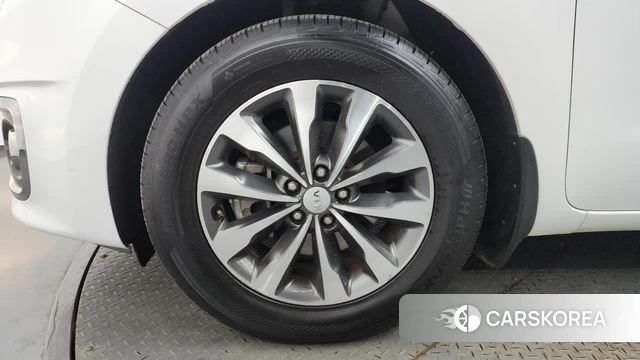 Kia All New Carnival id 4269560 из Кореи 15