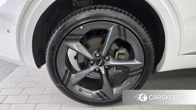 Genesis GV70 id 4507432 из Кореи 15