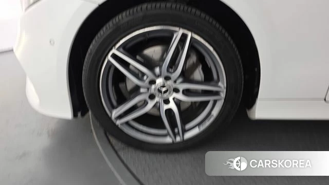 Mercedes-Benz E-Class W213 id 3936895 из Кореи 15