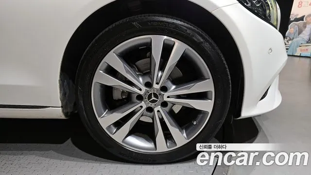 Mercedes-Benz C-Class W205 id 2703595 из Кореи 15