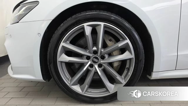 Audi A7 (4K) id 4716889 из Кореи 31