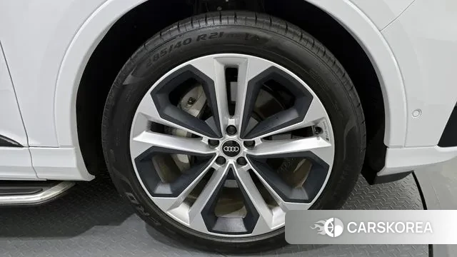 Audi Q7 (4M) id 2974892 из Кореи 15