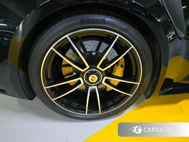 Porsche 911(992) id 4625047 из Кореи 15