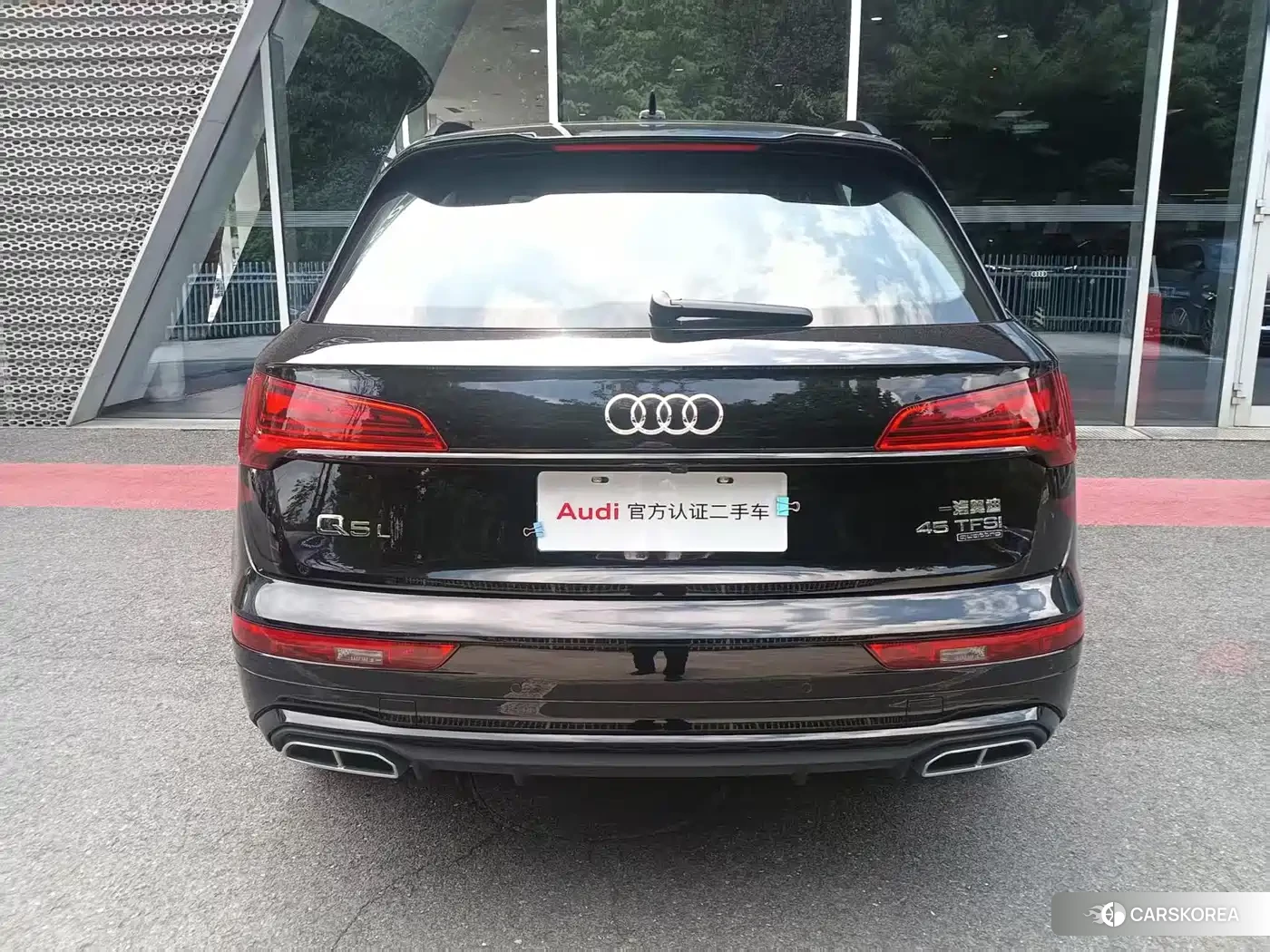 Audi Q5L 2024 Черный из Китая, фото 6