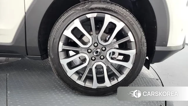 Ssangyong Torres id 3377874 из Кореи 15