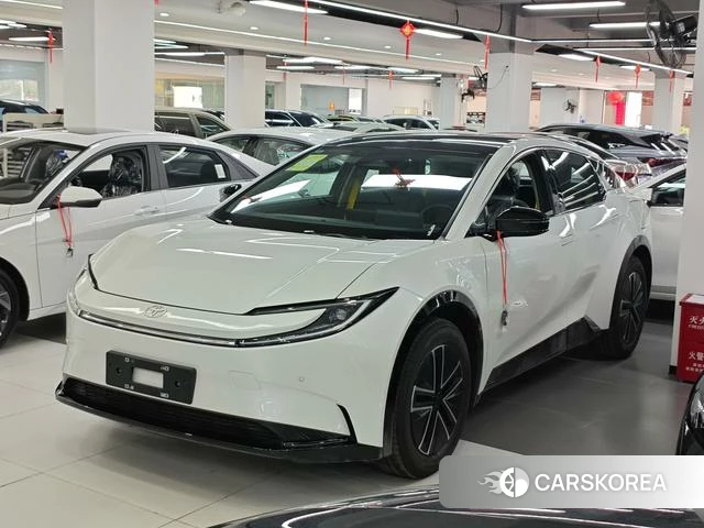 Toyota bZ5 2026 Белый из Китая, фото 5