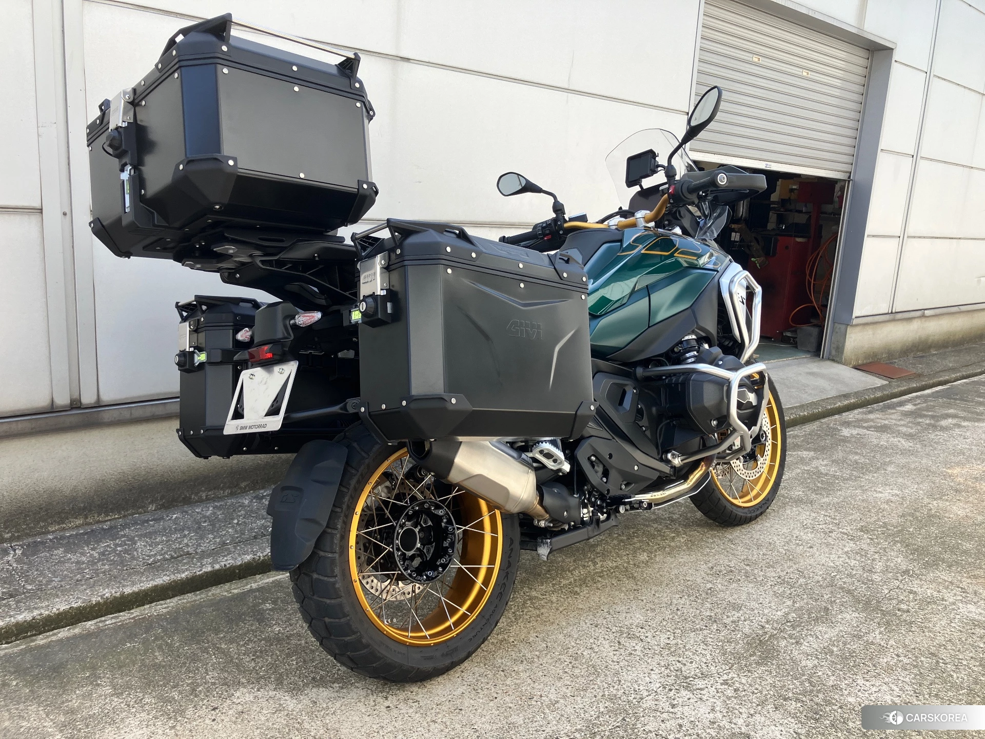 BMW R1300GS 2024 из Японии