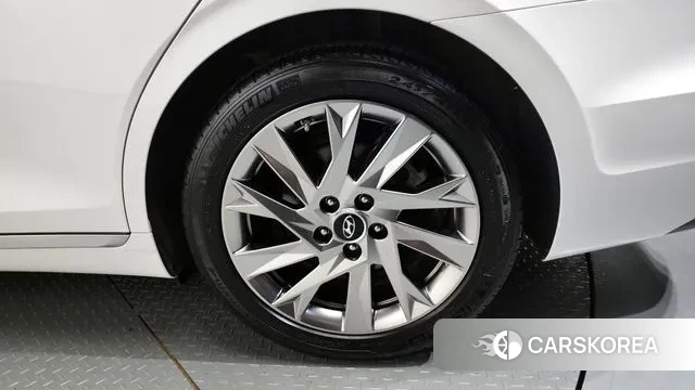 Hyundai The New Grandeur IG Hybrid id 2932106 из Кореи 15