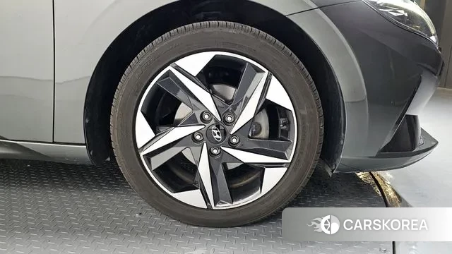 Hyundai Avante Hybrid (CN7) id 3764396 из Кореи 15