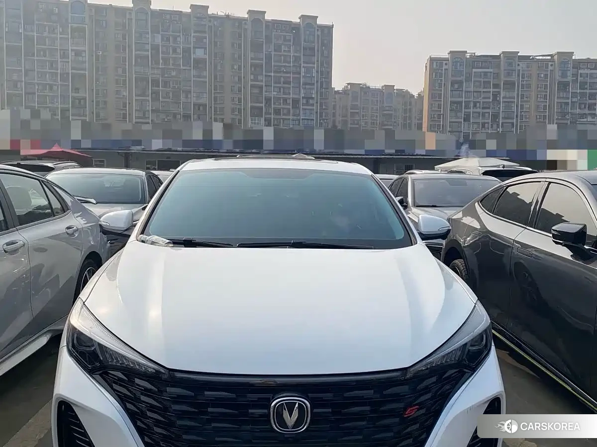 Chang'an Yidong 2023 Белый из Китая, фото 5
