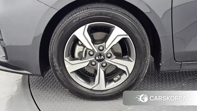 Kia Come New K3 id 3489807 из Кореи 15