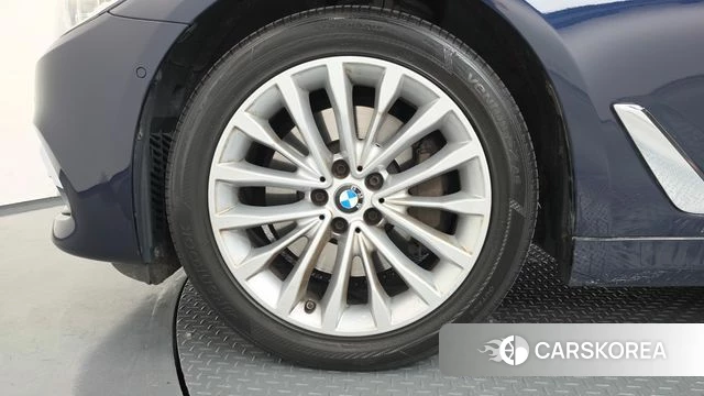 BMW 5 Series (G30) id 4447173 из Кореи 15