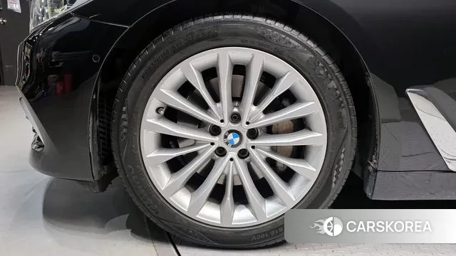 BMW 5 Series (G30) id 3356751 из Кореи 15