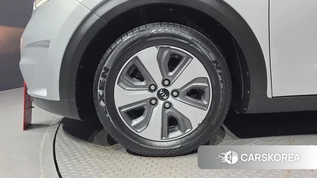 Kia Niro id 3319797 из Кореи 15