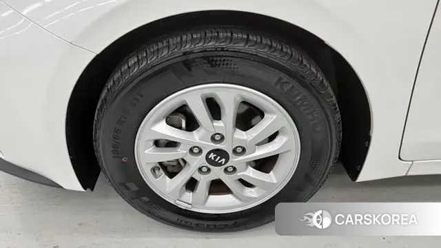 Kia Come New K3 id 3484708 из Кореи 13