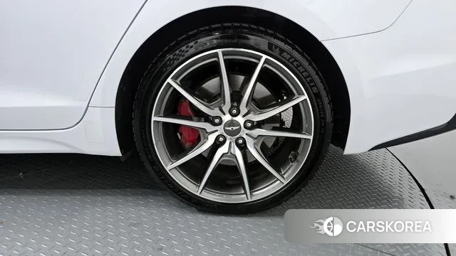 Genesis G70 id 3449866 из Кореи 15