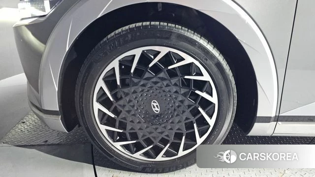 Hyundai Ionic 5 id 4249798 из Кореи 33