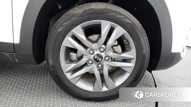 Kia Seltos id 3055315 из Кореи 15