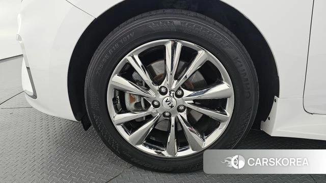 Kia The New Carnival id 3873864 из Кореи 15