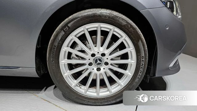 Mercedes-Benz E-Class W213 id 3866105 из Кореи 15