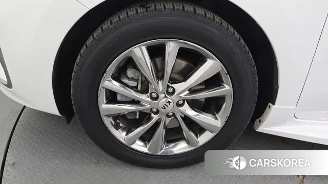 Kia The New Carnival id 3593381 из Кореи 15