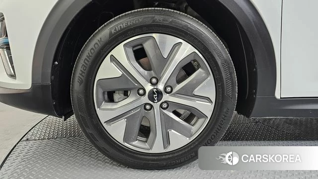 Kia Niro EV id 3935541 из Кореи 15