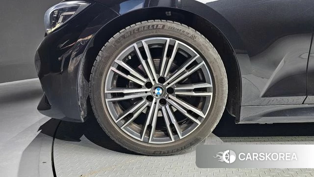 BMW 3 Series (G20) id 3923955 из Кореи 15