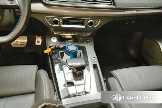 Audi Q5L id 4298309 из Китая 12