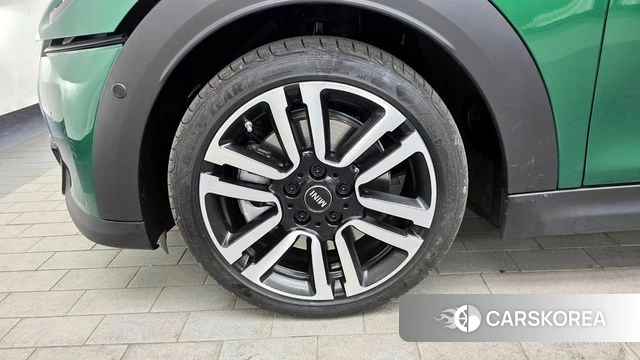 Mini Cooper S Convertible id 3825927 из Кореи 15