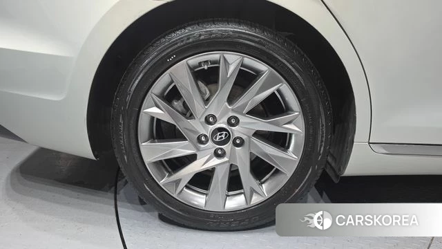 Hyundai The New Grandeur IG Hybrid id 4350891 из Кореи 29