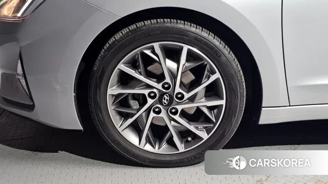 Hyundai The New Avante AD id 3742071 из Кореи 15