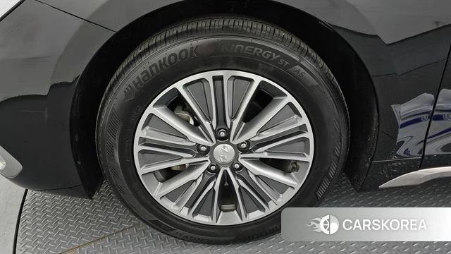 Hyundai Grandeur IG Hybrid id 4356679 из Кореи 27