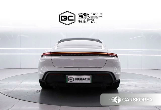 Porsche Taycan id 3896028 из Китая 12