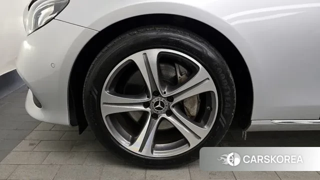 Mercedes-Benz E-Class W213 id 3541425 из Кореи 15