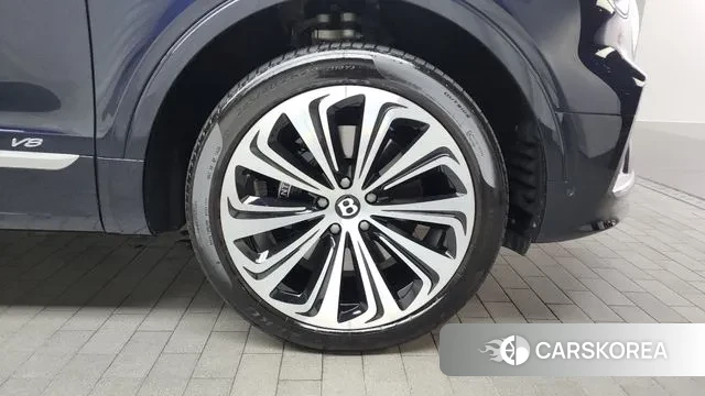 Bentley Bentayga id 2979653 из Кореи 15