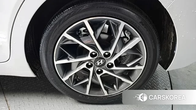 Hyundai The New Avante AD id 3562936 из Кореи 15